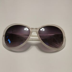 Louis Vuitton White Sunglasses